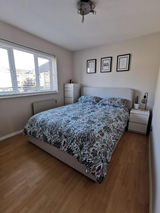 Apartment By The Beach Swansea Exteriör bild