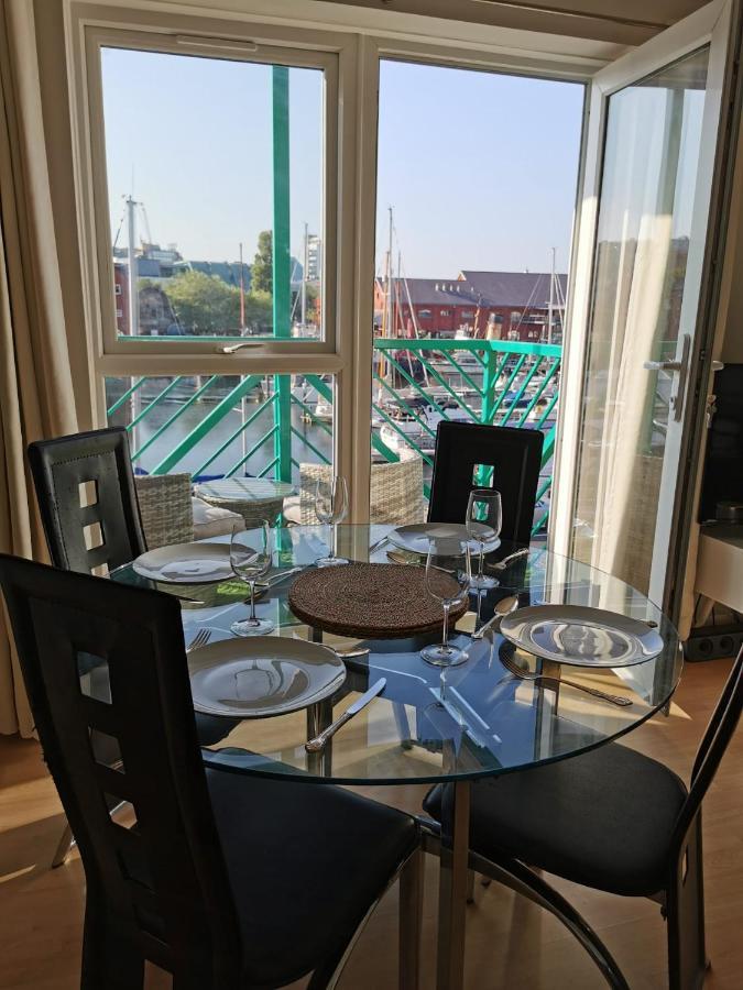 Apartment By The Beach Swansea Exteriör bild